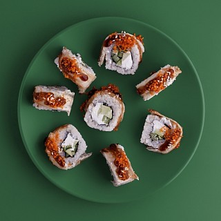 Орбита с угрем и сливочным сыром 8 шт.